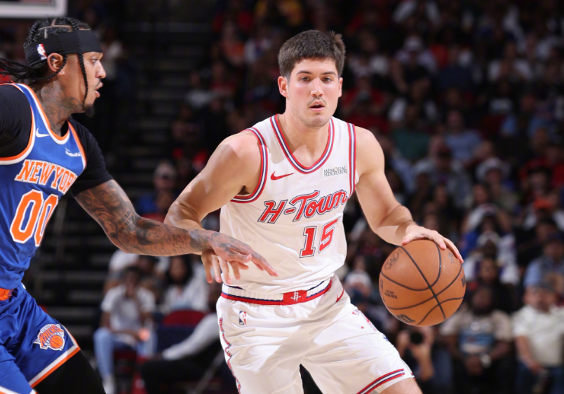 开云登录网址入口-火箭vs雄鹿前瞻：3连胜火箭状态回暖，雄鹿无欲无求难赢球